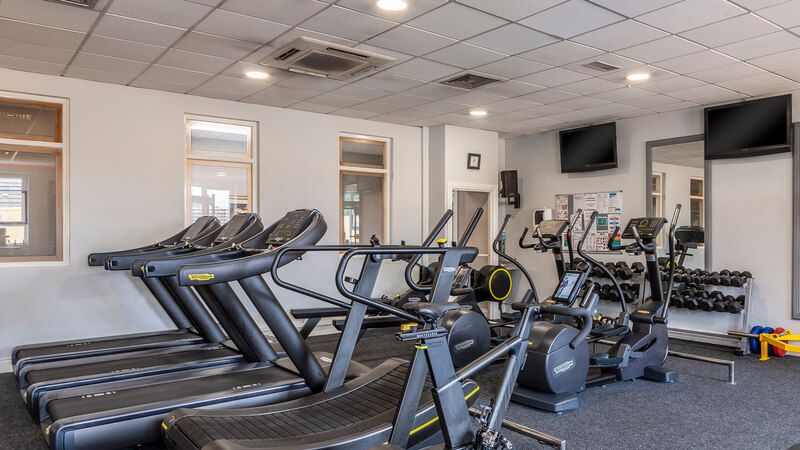 gymnasium at canal court hotel 2